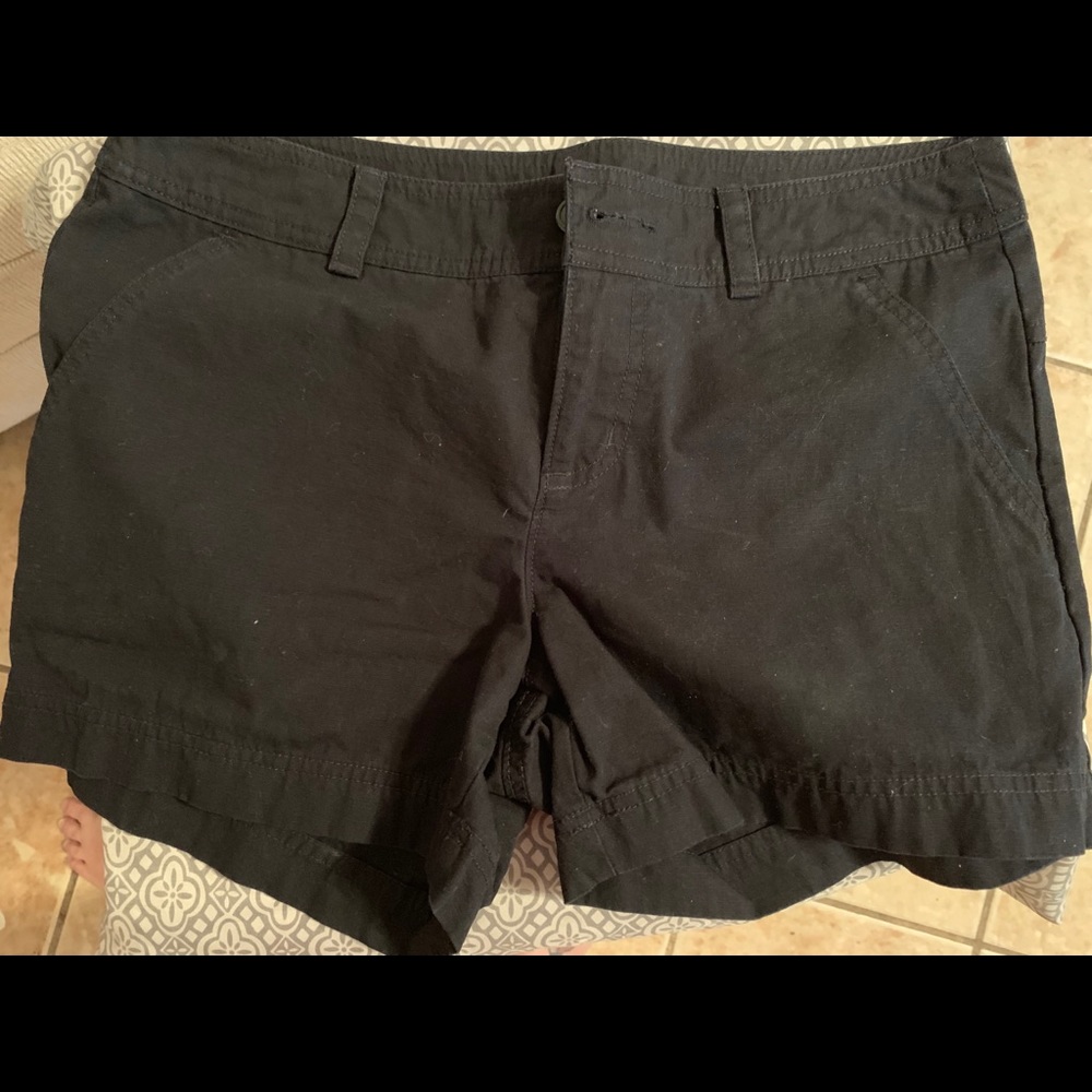 Woman’s Colombia shorts